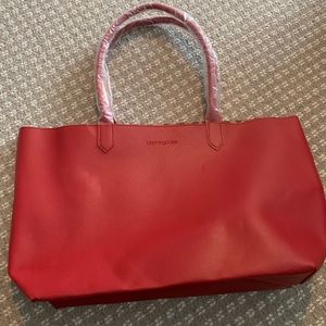 Bloomingdales faux leather reversible tote